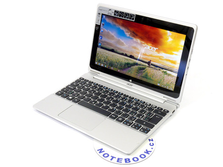 Acer Aspire Switch 10 - levná kombinace tabletu a notebooku s magnetickým spojem a výborným displejem