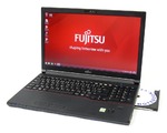 Fujitsu LifeBook E554 - v pracovním provedení s dokováním a dobrým displejem