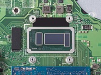 Skutečná podoba čipu ze základní desky notebooku Medion Akoya E6424
