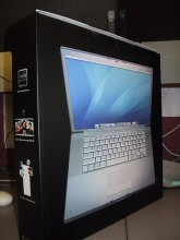 Obrázky balení MacBook Pro