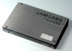 Samsung a Intel chystají zajímavé SSD