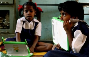 Indie tvrdí, že vyvíjí notebook za 10 USD