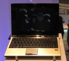 Netbook ASUS Eee PC 1004DN s novým Atomem