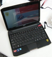 Acer ukázal notebook Ferrari One s AMD Congo CPU