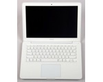 Plastový Apple MacBook White lehce posiluje