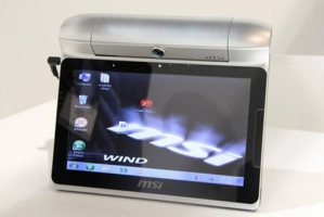 MSI předvádělo tablet s vestavěným projektorem