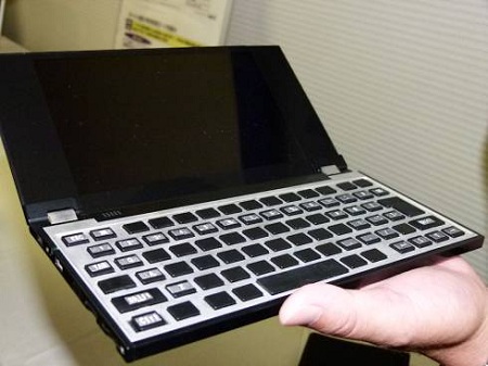 MGX - Androidí mini notebook od NEC