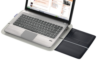 Nová podložka pro notebooky od Logitechu má i výsuvný touchpad
