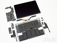 Rozebraný MacBook Pro
