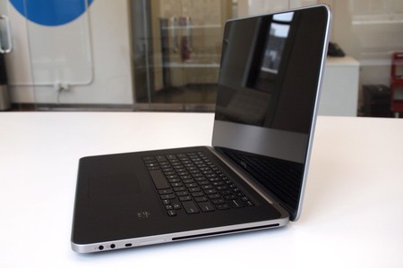 Dell zbrojí s novými notebooky a tablety s Windows 8 i Androidem