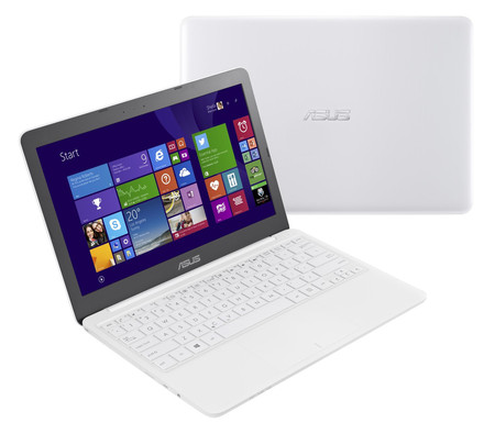 Asus má nový QHD ultrabook, netbook i tablety
