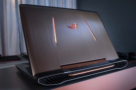Asus na IFA představil nové herní notebooky řady ROG