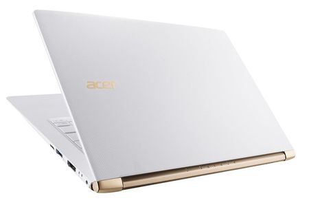 Acer Aspire S13 - ultratenký notebook v elegantní konstrukci, za lepší cenu, než byste čekali