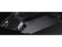 Acer Predator Helios 500 - spodek s odnímatelným krytem
