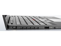 Lenovo-ThinkPad-X1-Carbon-left