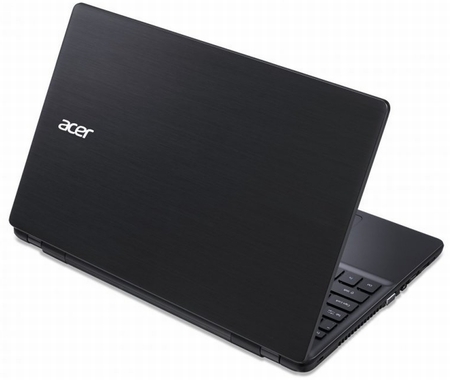 Acer Aspire E15 - nenáročný základ v rodinném balení