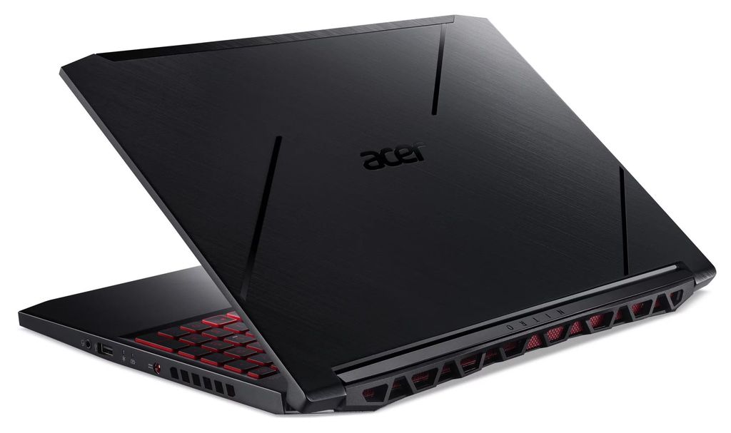 herní notebook Acer Nitro 7 (AN715-51) - výdech chlazení vzadu