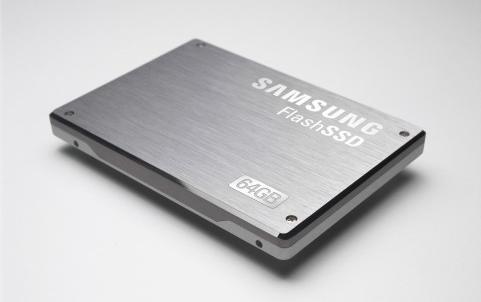 Samsung 128GB SSD - odolně - Příslušenství -
