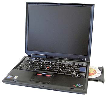 IBM ThinkPad R40 - vytrvalec v černém