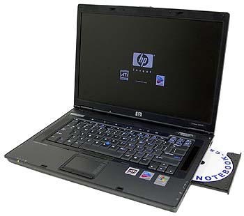 HP Compaq nw8240 - výkon desktopu do brašny