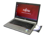 Fujitsu LifeBook E743 - business v tradičním pojetí