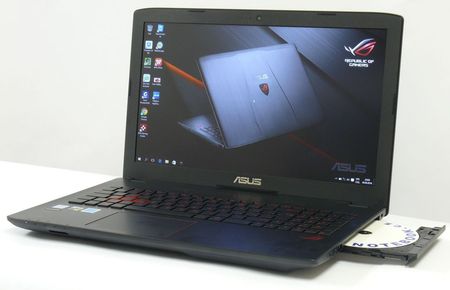 Asus GL552VX - herní notebook s tichým chlazením a uživatelsky vyměnitelnými komponenty