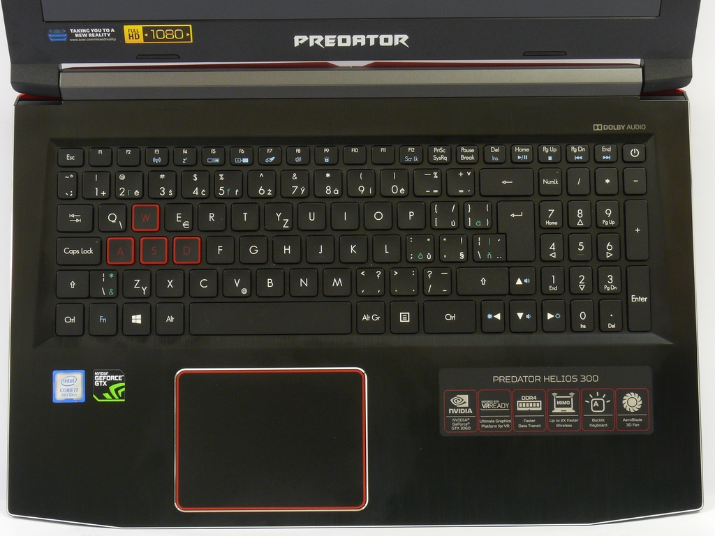 notebook Acer Predator Helios 300 - pracovní plocha, klávesnice, touchpad