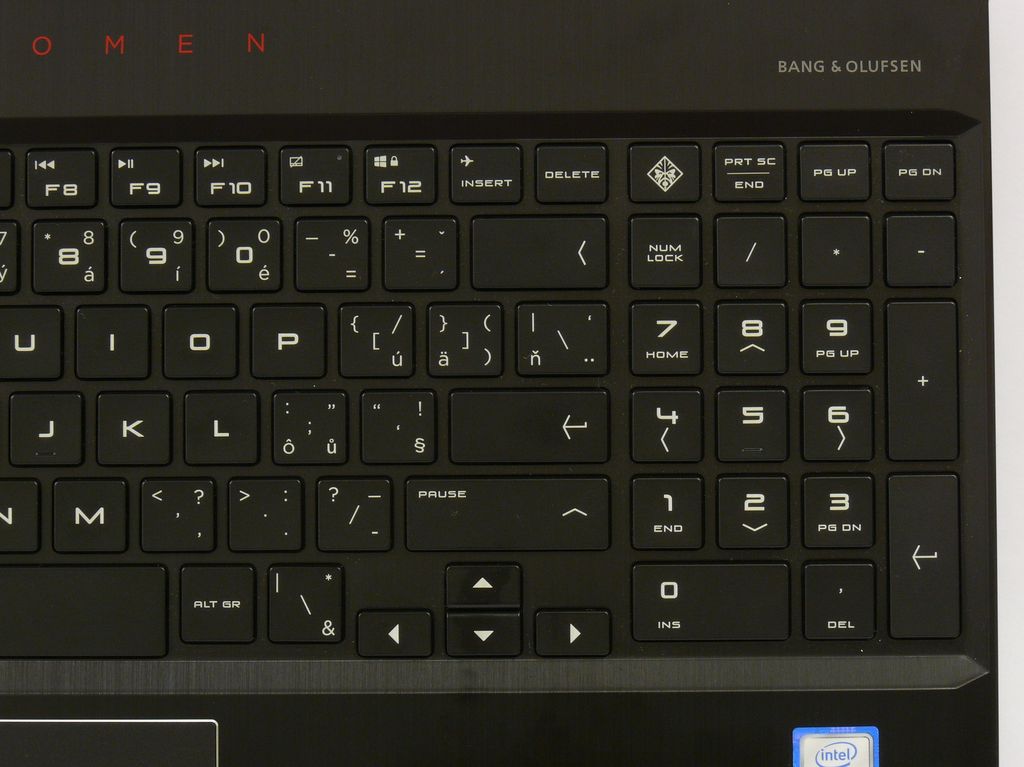 HP Omen 15-dc (2018) - detail klávesnice s numerickým blokem