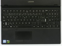 Lenovo Legion Y530 - pracovní plocha notebooku