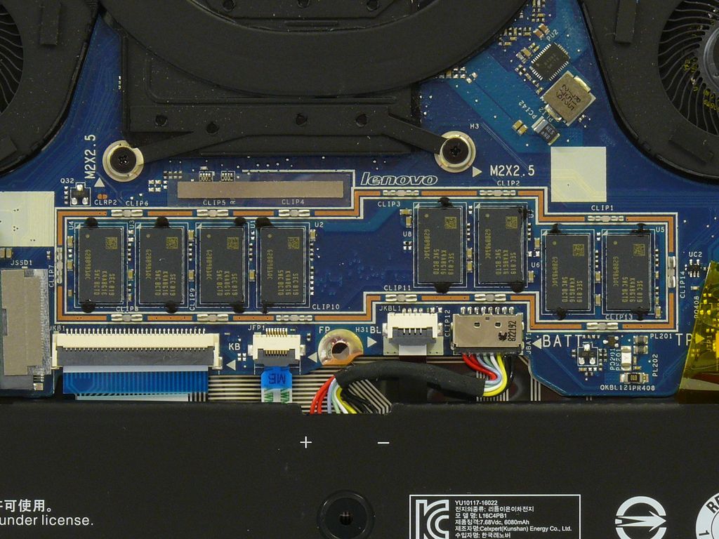 Lenovo YOGA 730-13IKB - operační paměť RAM, integrovaná na desce notebooku