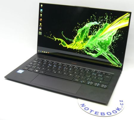 Acer Swift 7 (SF714-52T) - 14'', tenký, lehký a tichý notebook pro nejnáročnější cestování