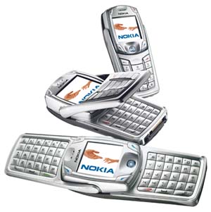 Nokia 6822 usnadňuje posílání zpráv