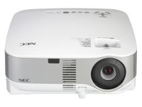 mobilní projektor NEC NP901W