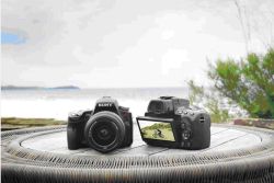 SONY - nové fotoaparáty Alfa SLT-55 a SLT-33