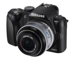Samsung NX11 - sada fotoaparátu a objektivů 