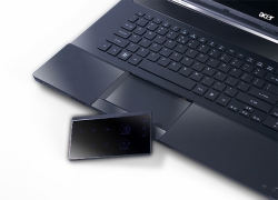 Acer Aspire Ethos -  notebook s odnímatelným touchpadem