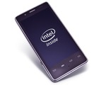 Intel vykázal za druhé čtvrtletí tržby ve výši 13,5 miliardy dolarů