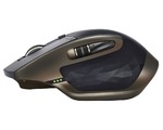 Logitech MX Master Wireless Mouse umožňuje přepínat mezi různými zařízením a operačními systémy