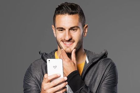 Koke - fotbalista se stal mediální tváří smartphonu Energy Phone Pro 4G