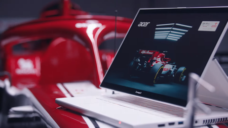 První marketingová kampaň s Alfa Romeo Racing ORLEN se zařízeními Acer ConceptD